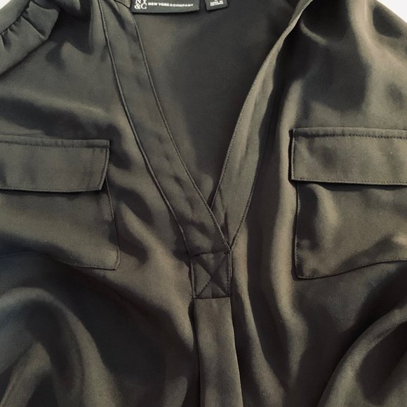 New York & Company Semi Sheer Black Blouse Size S - Picture 3 of 15
